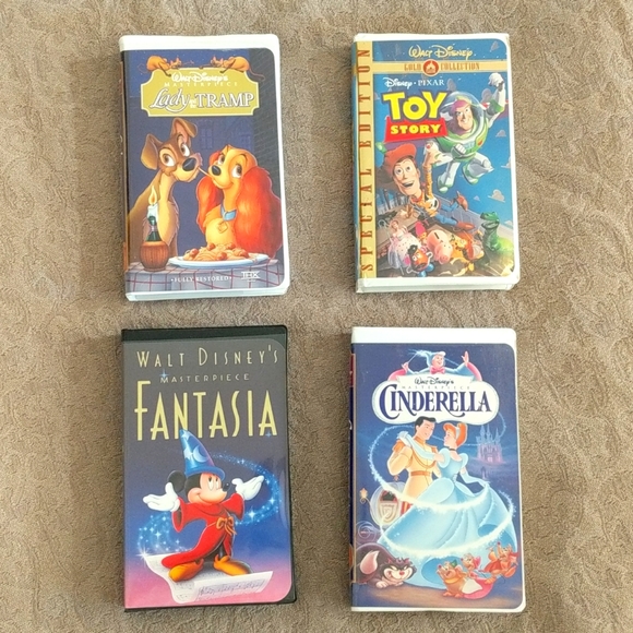 Disney VHS Classic Animation Cartoons (4) - Picture 1 of 6